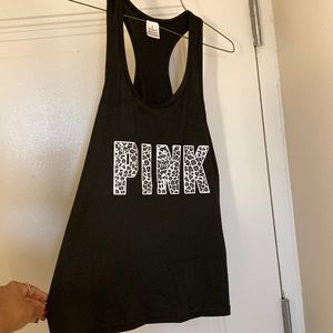 Pink shirt 😍host-pick!